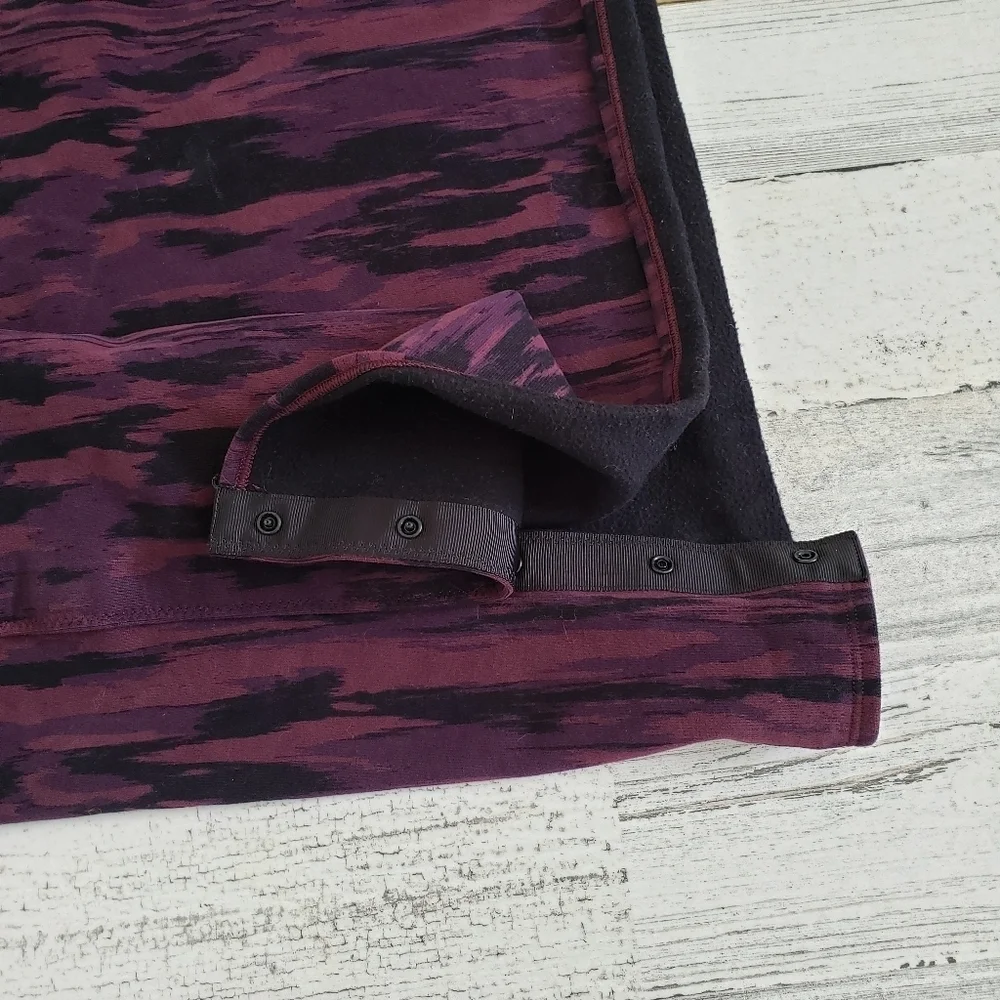 Lululemon Vinyasa Infinity Circle Scarf Fleece Lined Snap